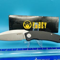 Couteau Kubey Leaf Black Manche G10 Lame Acier AUS-10 IKBS Linerlock Clip KUB333A