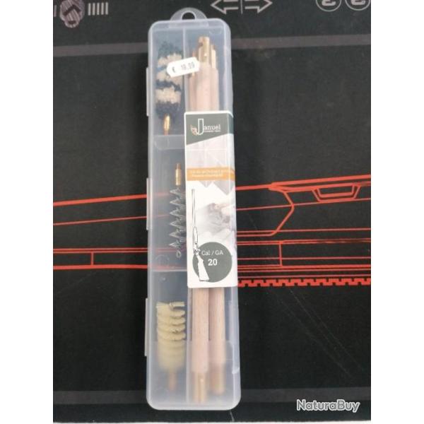 Kit de nettoyage pour arme.