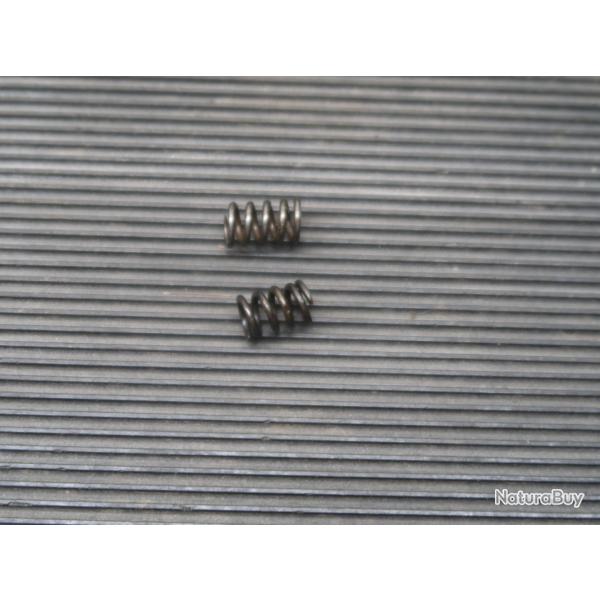 Ressort de queue de detente US17 P17 P14 REF 32