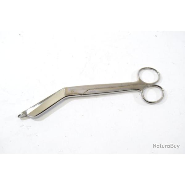 Paire de ciseaux � pansements militaire. Kit de secours, urgence.