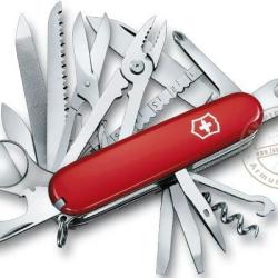 Couteau VICTORINOX - Swisschamp Rouge