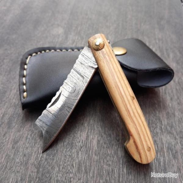 Couteau pliant Damas �tui en cuir Manche en Bois d OLIVIER avec �tui en cuir