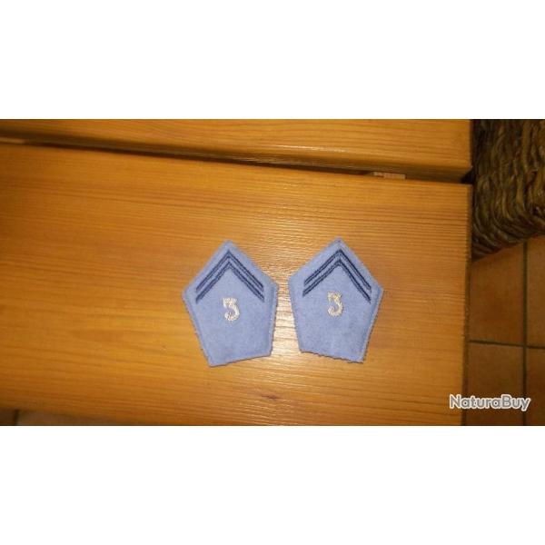 anciennes pattes de col du materiel