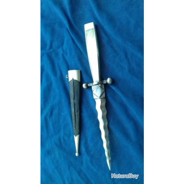 POIGNARD DAGUE LAME FLAMBOYANTE