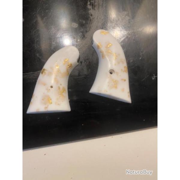 Plaquette remington 1858 ivoirine feuille d'or 24k incruster .