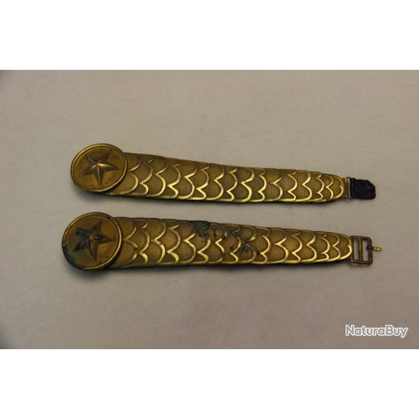 JUGULAIRES  DE SHAKO  D'OFFICIER  D'INFANTERIE DE LIGNE  MODLE 1856  NAPLEON III