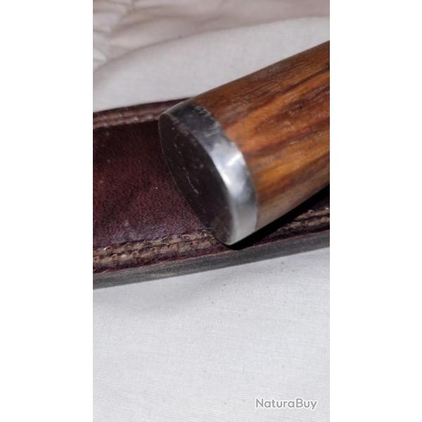 Dague artisanal faite avec une lime