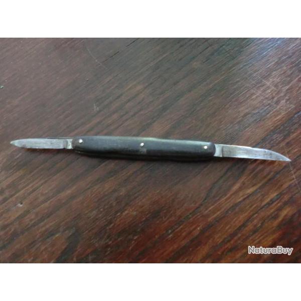 petit couteau de voyage  pliant deux lames