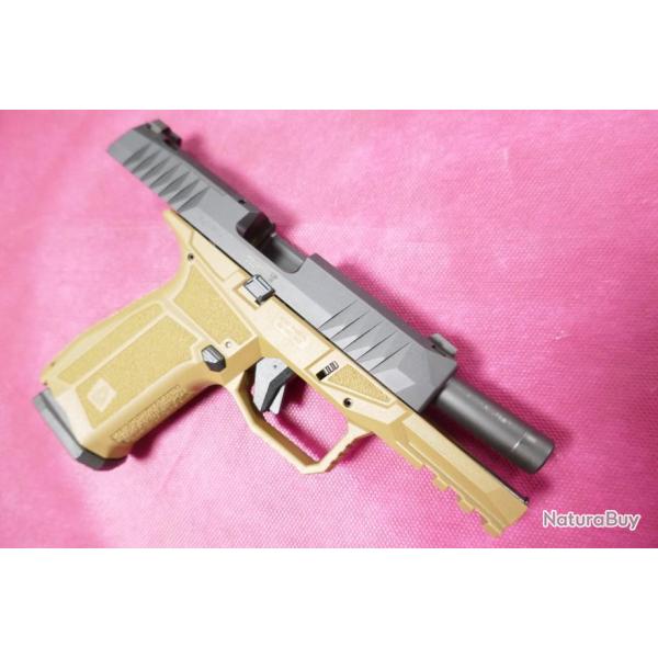 Pistolet AREX delta M, couleur tan et noir en 9x19 para