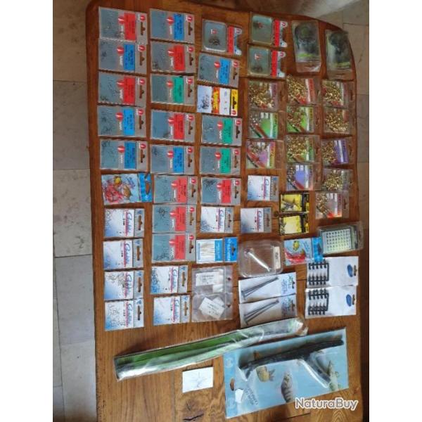 Vend lot de 60 articles de p�che (photo) *