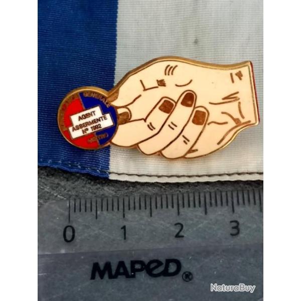 PIN 'S SURVEILLANCE GENERALE DU METRO (sign� BALLARD )