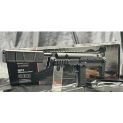 Pistolet &agrave; plombs MP7 SD HECKLER & KOCH CAL 4.5MM 7,5 joules