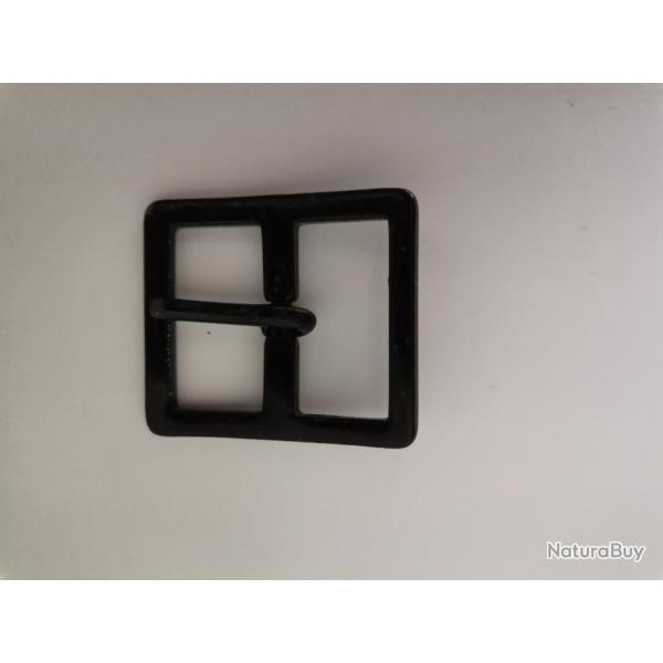 Boucle de ceinture m�tal arm�e noire