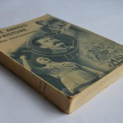 Seize années d'histoire 700 photographies Marai et Dormandi 1931