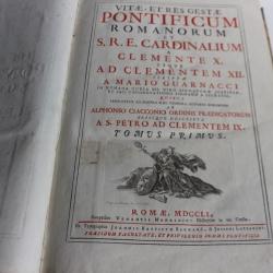Historiae Pontificum Romanorum et S.R.E.Cardinlium 1751 tome 1