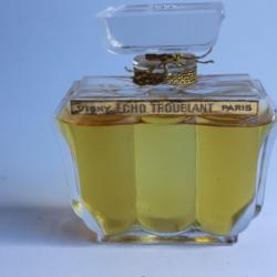 Flacon à parfum VIGNY Echo troublant