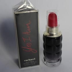 Flacon d'eau de parfum Yes I am de Cacharel 50 ml