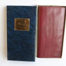 CARAN d'ACHE Portefeuille porte-cartes cuir bordeaux