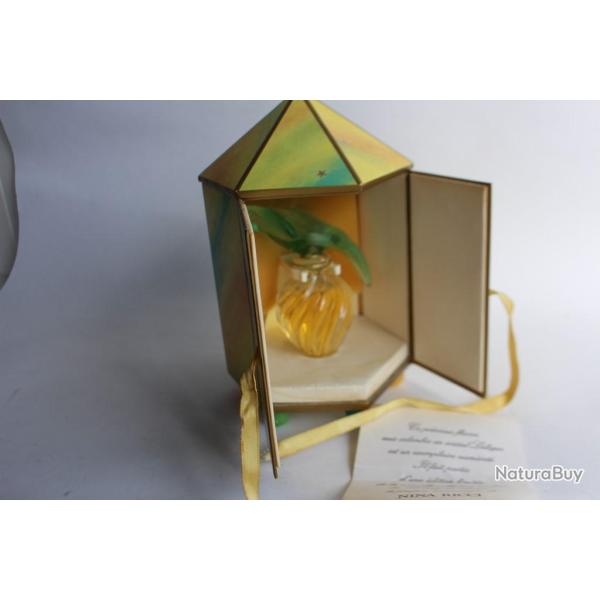 LALIQUE flacon de  parfum L'Air du Temps - Nina Ricci - s�rie limit�e