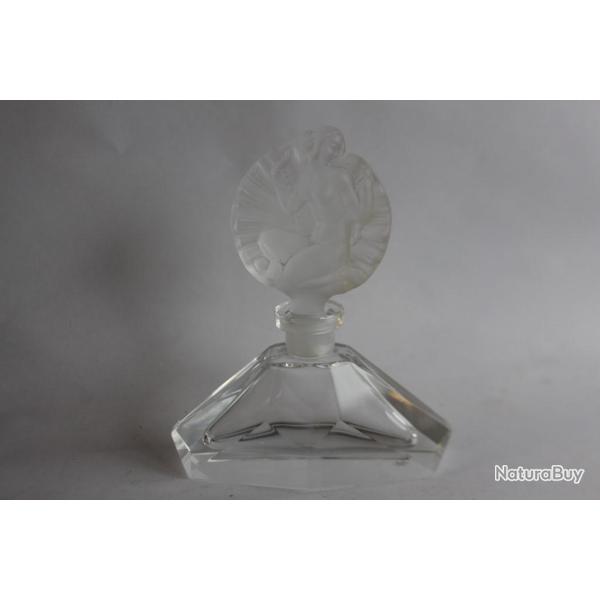 Flacon a parfum style Art deco Boh�me