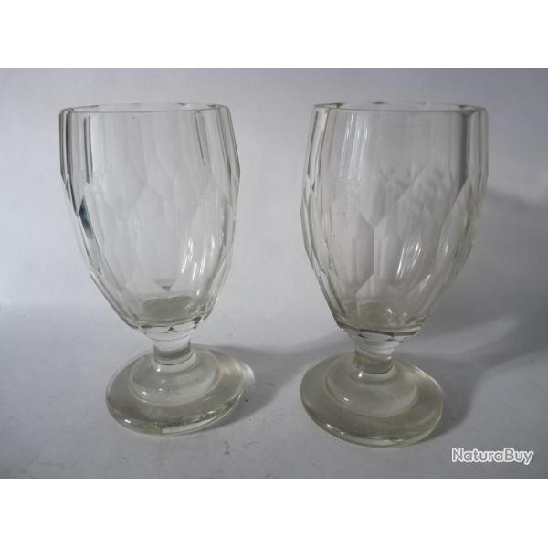 Paire d'ancien verres � Absinthe