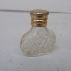Flacon de parfum miniature échantillon capricci NINA RICCI LALIQUE