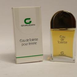 Flacon d'eau de toilette GIVAUDAN