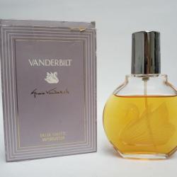 Flacon d'eau de toilette VANDERBILT