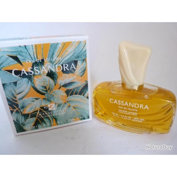Flacon d'eau de toilette Cassandra Jeanne ARTHES