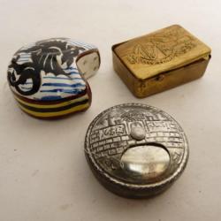 Trois inhalateurs - diffuseurs de parfum