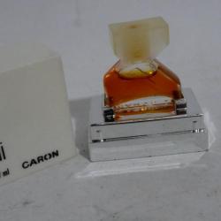 Echantillon miniature parfum Infini CARON