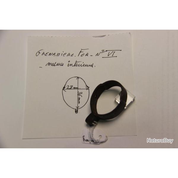 GRENADIERE  DE FUSIL  FER   DE GUERRE   PIECES ORIGINALES  N�6