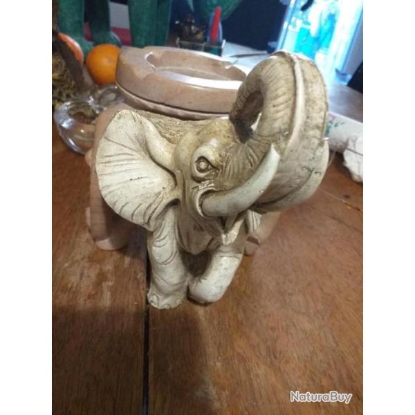 lphant couleur ivoire vintage