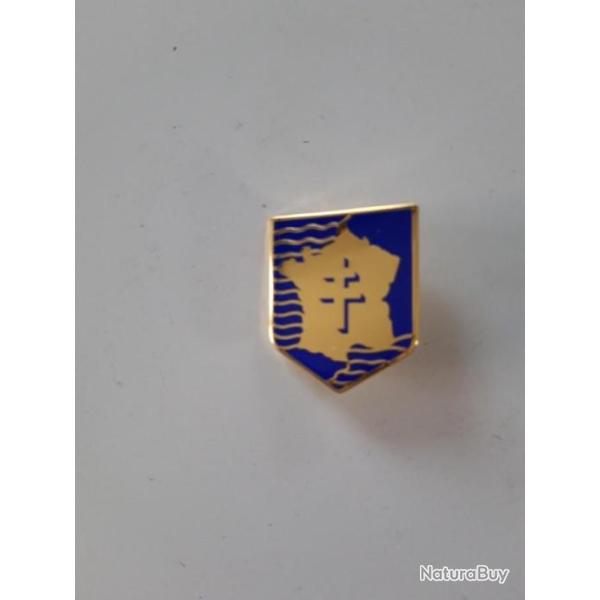INSIGNE METAL DE LA 2 EME DB
