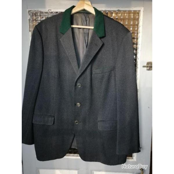 El�gante veste Allemande HIMMER Munchen laine grise avec revers vert for�t