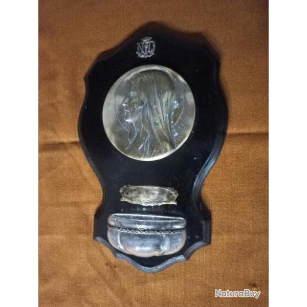 Joli petit b�nitier mural " Sainte de LOURDES " 50's / 70's