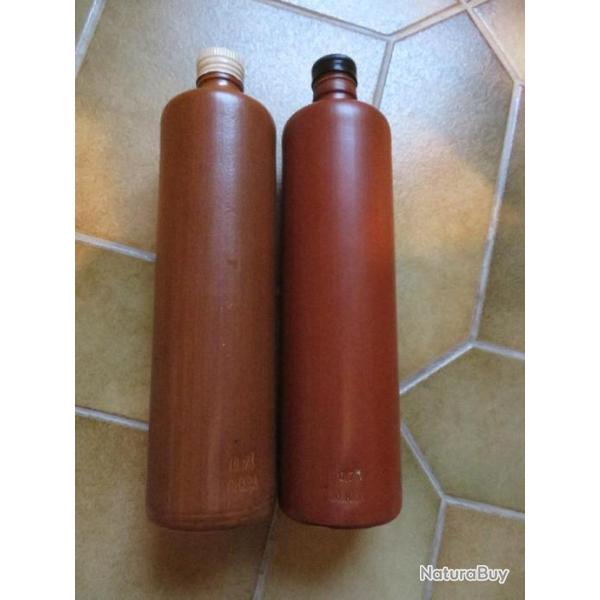 Lot de 2 Bouteilles en gr�s couleur auburn (Avec bouchon en li�ge & � visser ) Contenance 700ML