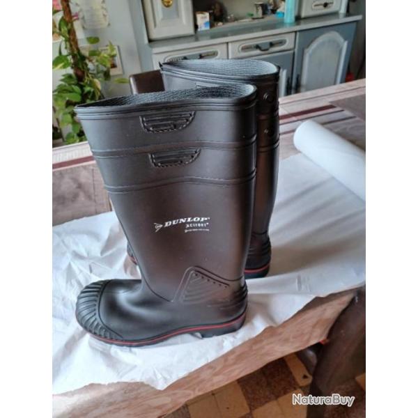 Bottes dunlop. Pointure 41