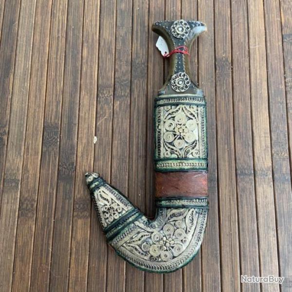 TR�S BEAU POIGNARD JAMBIYA QUATAR