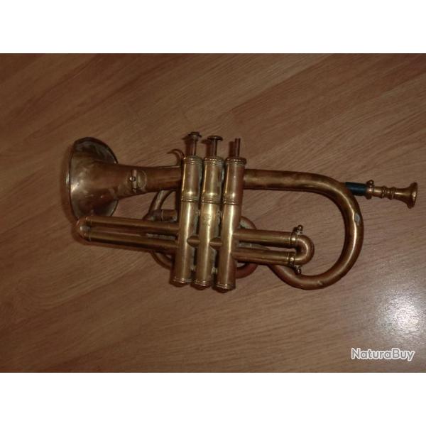 ancien cornet a trois pistons   f besson brevet�e 92 rue d angouleme  paris