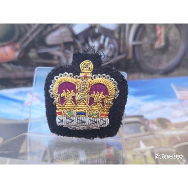 Arm�e Anglaise-Attribut de manche couronne royale brod� cannetille - H : 45 mm Largeur:40 mm 4a.