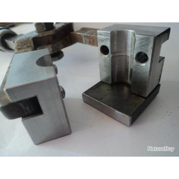 SERTISSEUR MANUEL POUR BALLE 11.5 MM 1873