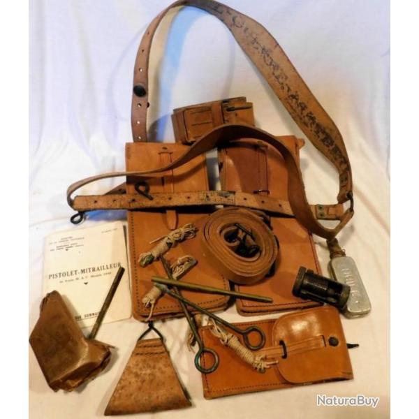 GROS LOT P.M. MAT 49 : PORTE CHARGEURS + BRETELLE+CEINTURON+MANUEL+TROUSSE +BTB +BRELAGE+TRIANGLE++
