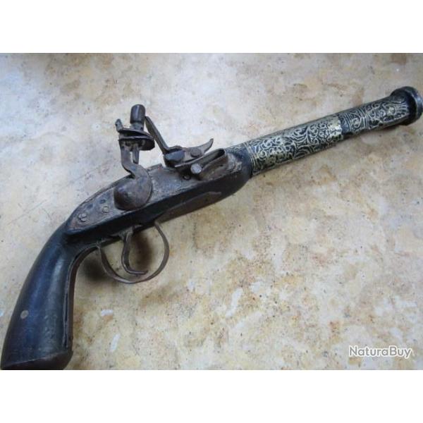 ancien copie pistolet pirate bandit silex Afrique du nord  Alg�rie Tunisie Maroc fantasia panoplie