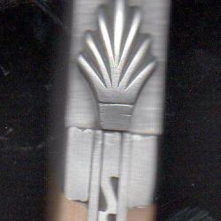 LOTUS BUIS GRATUIT à votre Prénom couteau class