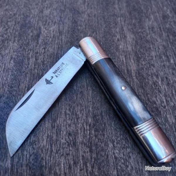 Couteau R�gional LE TONNEAU PARAPLUIE � L �PREUVE Manche en corne noir