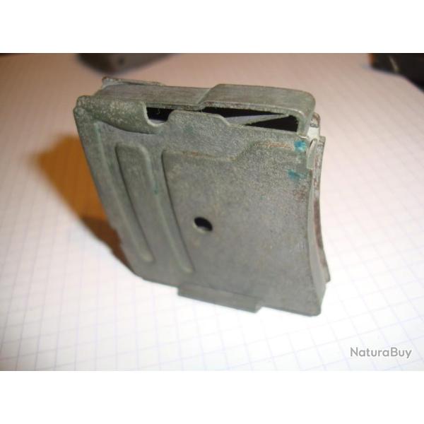 PETIT CHARGEUR 22 HORNET POUR CARABINE DE SURVIE A VERROU H&R