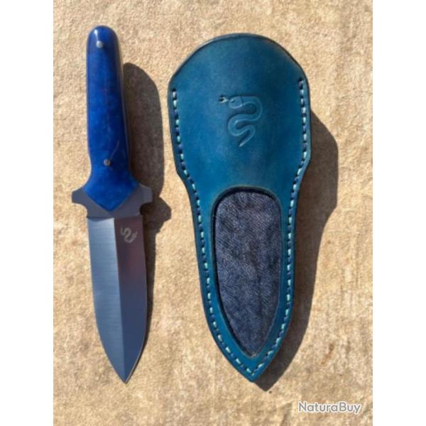 Couteau Dague r�alis� par coutelier Fran�ais