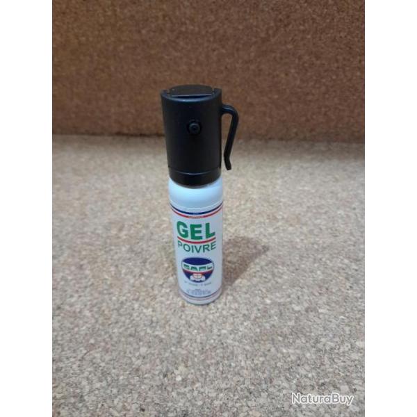 1 a�rosol anti agression  poivre en 25ml SAPL
