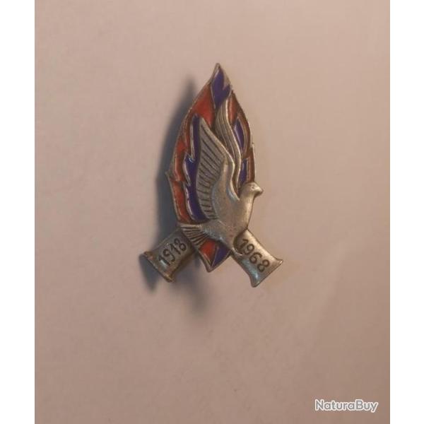 Insigne militaire France Drago. Cinquantenaire de la Flamme de l'armistice. 1918 / 1968.